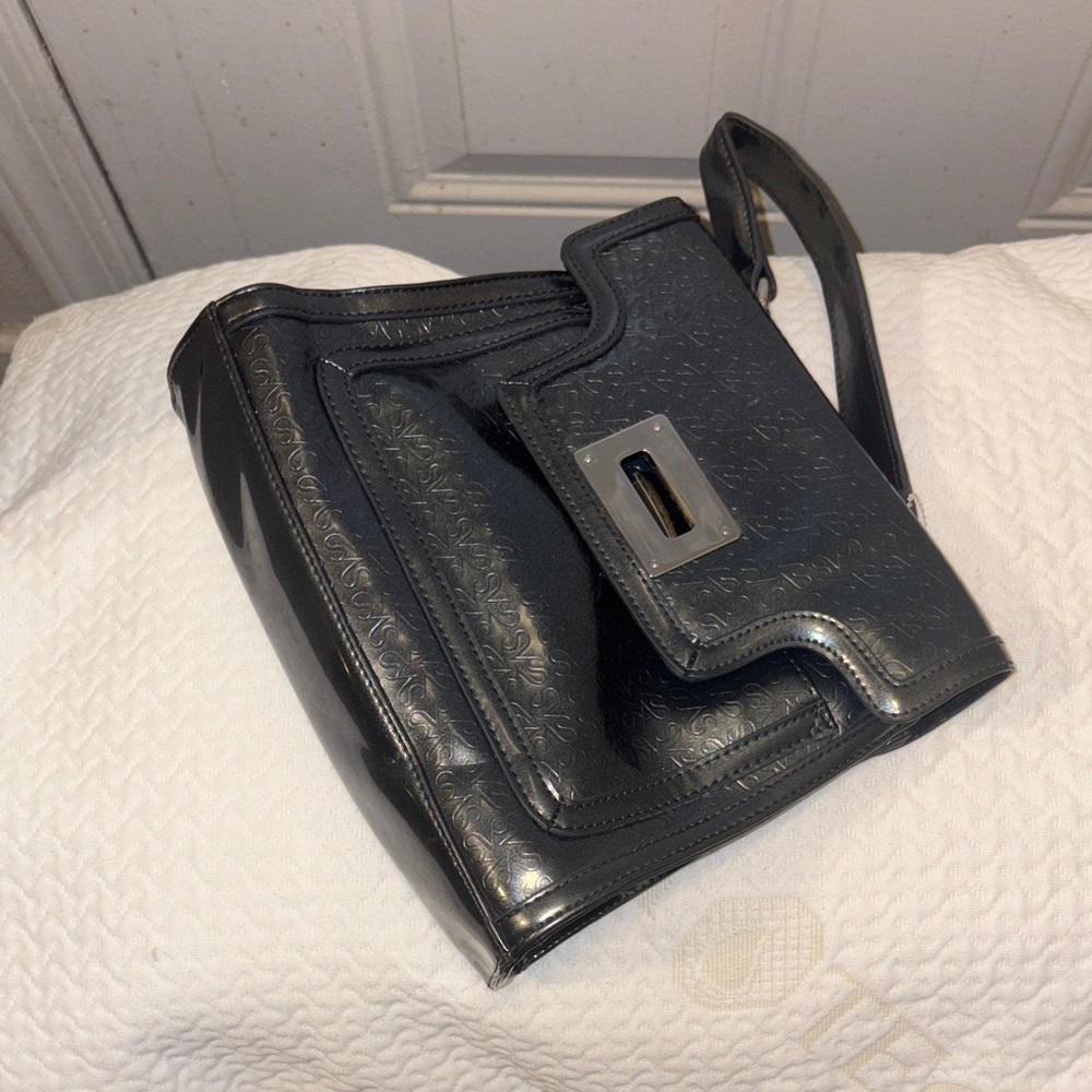 Simply Vera Elegant Black Women's Bag